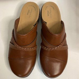 Clarks Collection Ultimate Comfort Women's Slip-on Brown Mules, size 8
